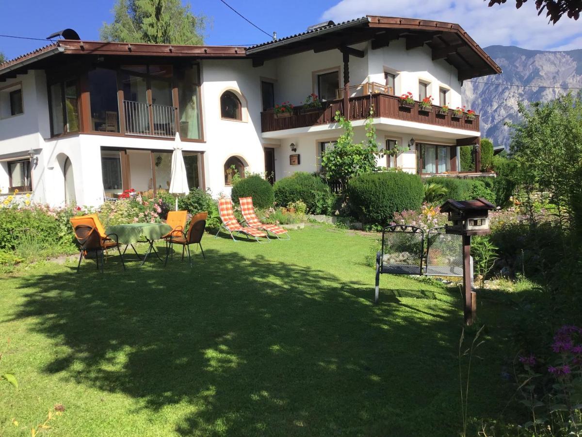 Komfortable Ferienwohnung mit herrlicher Aussicht Sautens Exterior foto